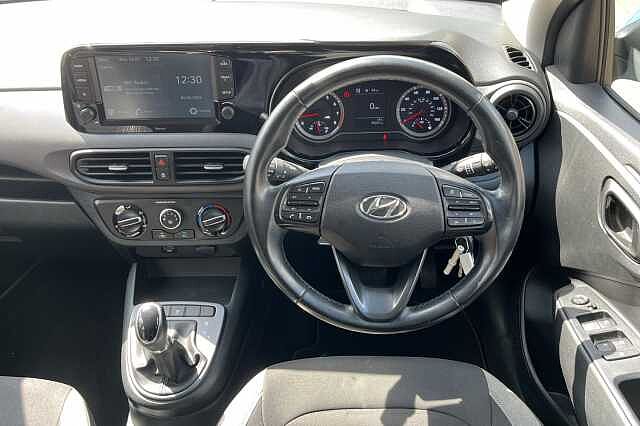 Hyundai i10 1.2 MPi SE Connect 5dr Auto