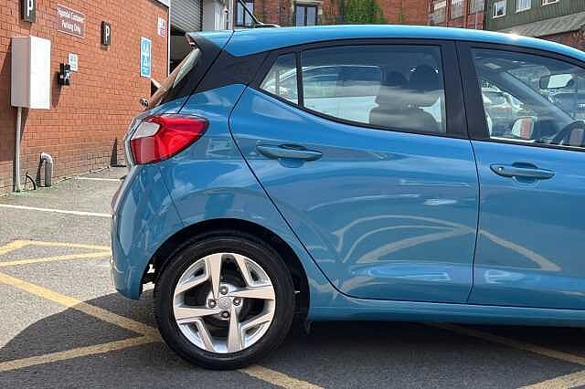 Hyundai i10 1.2 MPi SE Connect 5dr Auto