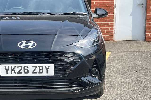 Hyundai i10 1.2 Premium 5dr Auto [Nav]