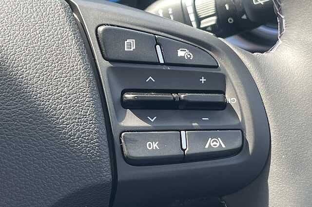 Hyundai i10 1.2 Premium 5dr Auto [Nav]
