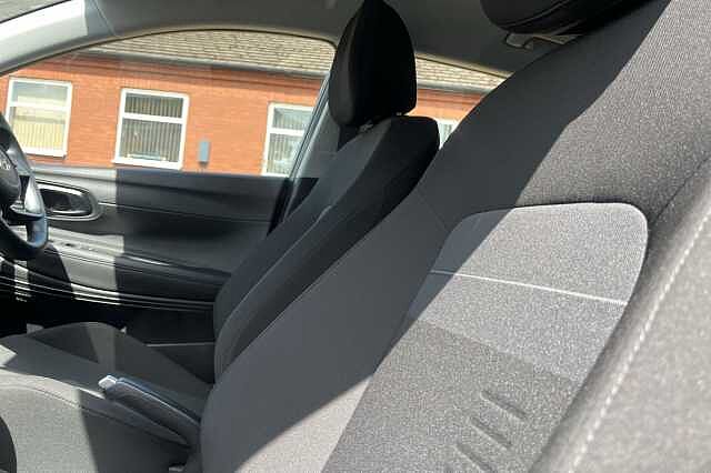 Hyundai BAYON 1.0 T-GDi Advance 5dr Grey