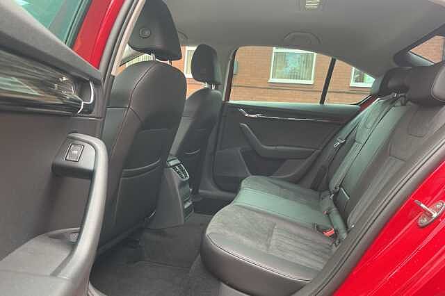 SKODA Octavia 1.5 TSI SE L 5dr DSG