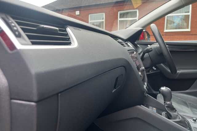 SKODA Octavia 1.5 TSI SE L 5dr DSG