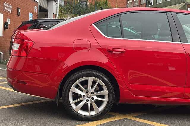 SKODA Octavia 1.5 TSI SE L 5dr DSG