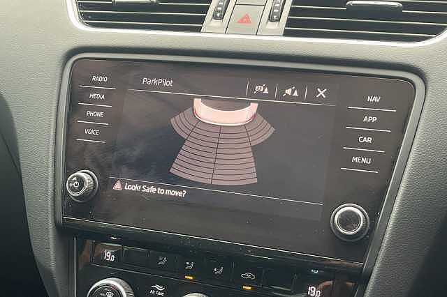 SKODA Octavia 1.5 TSI SE L 5dr DSG