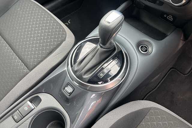 Nissan Juke 1.0 DiG-T 114 N-Connecta 5dr DCT