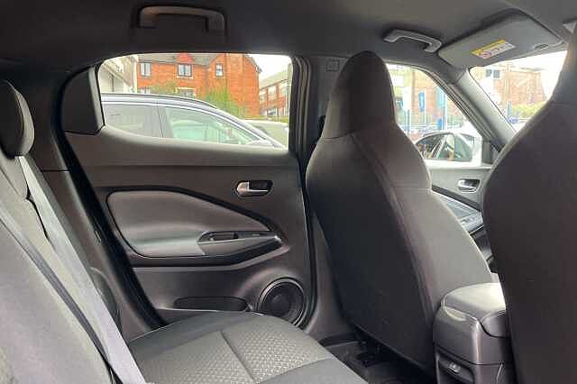 Nissan Juke 1.0 DiG-T 114 N-Connecta 5dr DCT