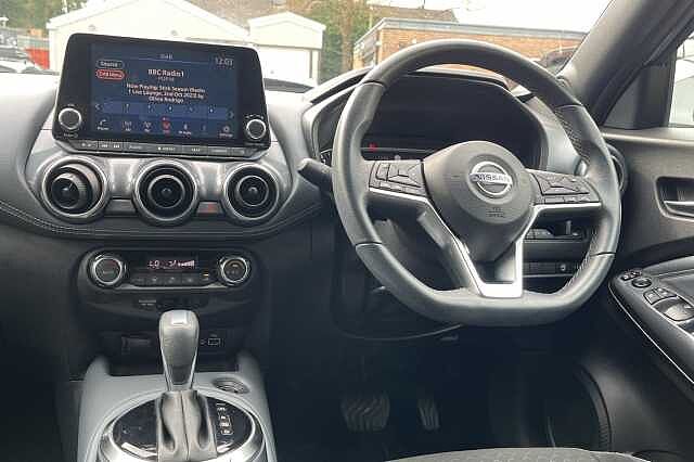 Nissan Juke 1.0 DiG-T 114 N-Connecta 5dr DCT
