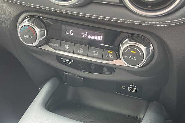 Nissan Juke 1.0 DiG-T 114 N-Connecta 5dr DCT