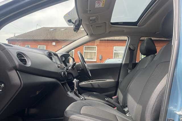 Hyundai i10 1.2 Premium SE 5dr Auto