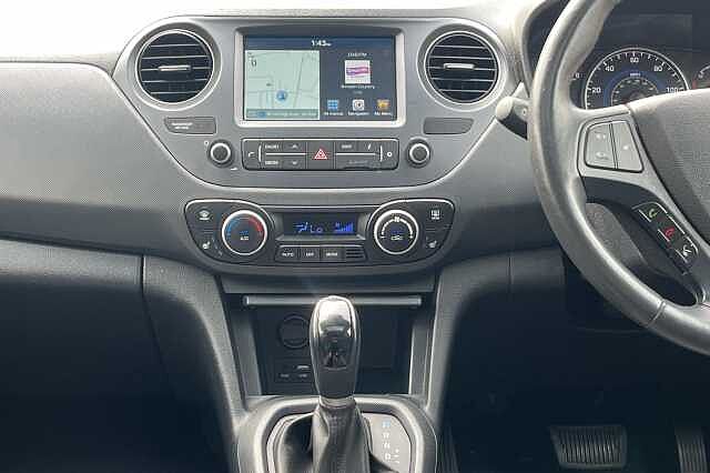 Hyundai i10 1.2 Premium SE 5dr Auto