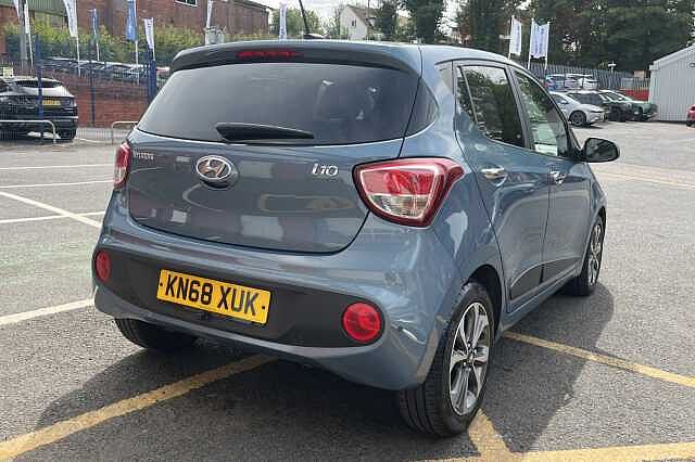 Hyundai i10 1.2 Premium SE 5dr Auto