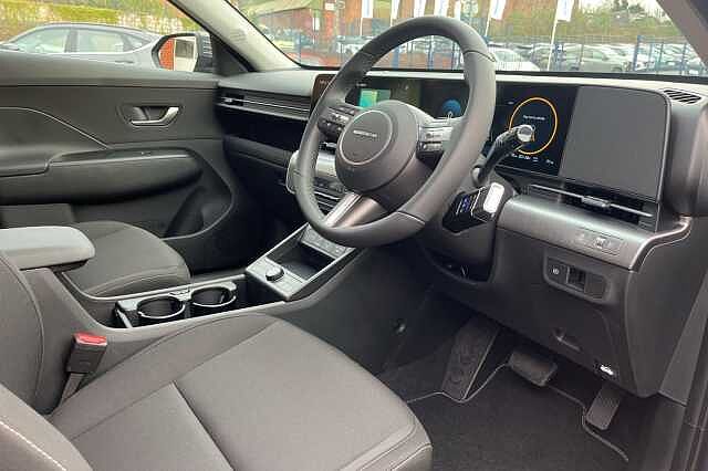 Hyundai KONA 65 kWh (218ps) Advance