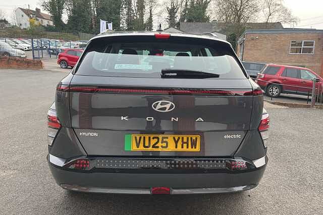 Hyundai KONA 65 kWh (218ps) Advance