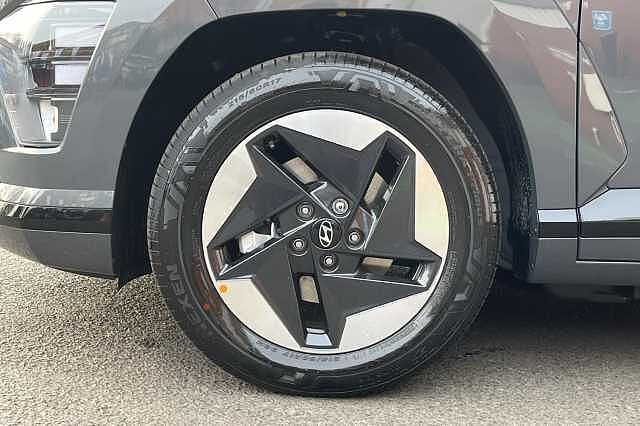 Hyundai KONA 65 kWh (218ps) Advance