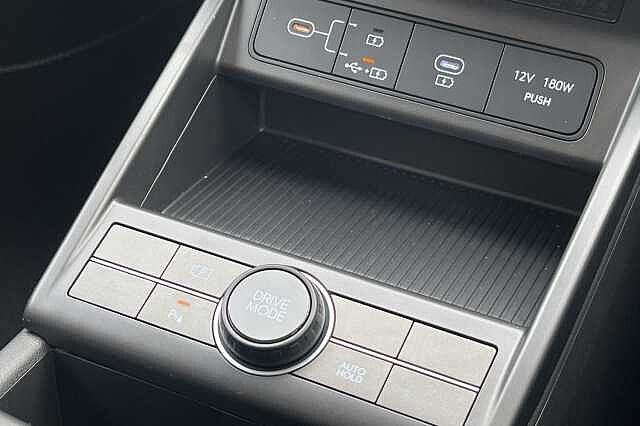 Hyundai KONA 65 kWh (218ps) Advance