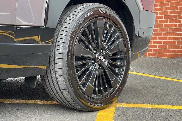 Hyundai SANTA FE 1.6 T-GDi Hybrid Calligraphy 5dr 4WD Auto