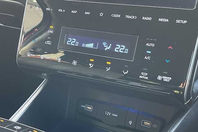 Hyundai TUCSON 1.6 T-GDi Hybrid 230ps Premium 5dr 2WD Auto