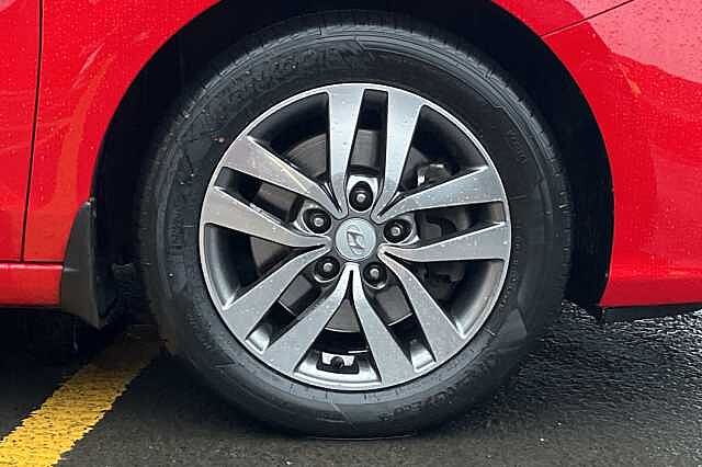 Hyundai I30 1.6 CRDi [136] SE Nav 5dr DCT Red