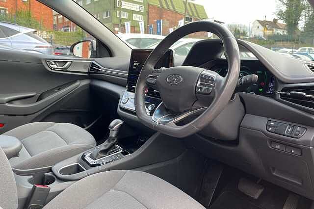 Hyundai IONIQ 1.6 GDi Hybrid Premium 5dr DCT Grey