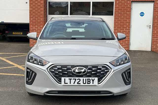 Hyundai IONIQ 1.6 GDi Hybrid Premium 5dr DCT Grey