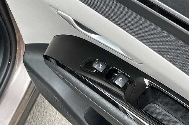 Hyundai TUCSON 1.6 T-GDi Plug-in Hybrid Ultimate 5dr 4WD Auto