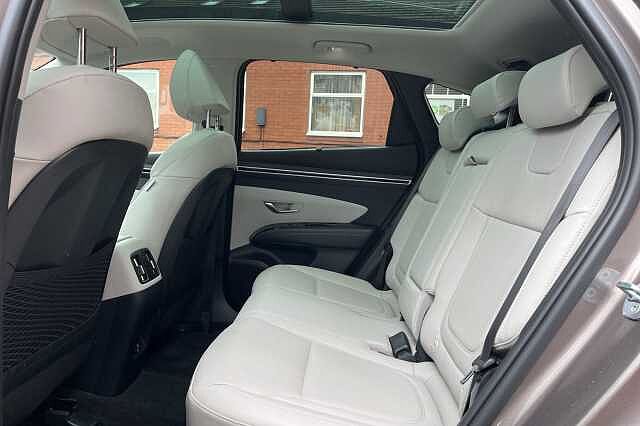 Hyundai TUCSON 1.6 T-GDi Plug-in Hybrid Ultimate 5dr 4WD Auto