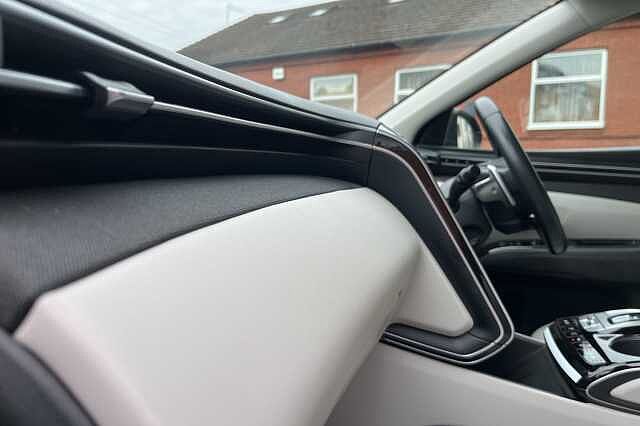 Hyundai TUCSON 1.6 T-GDi Plug-in Hybrid Ultimate 5dr 4WD Auto