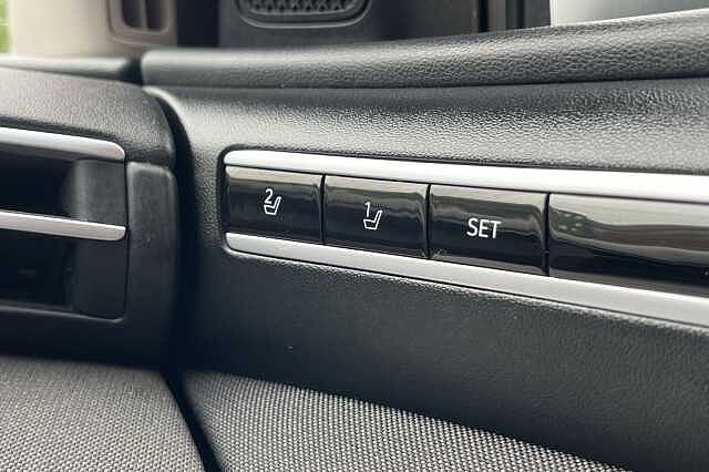 Hyundai TUCSON 1.6 T-GDi Plug-in Hybrid Ultimate 5dr 4WD Auto