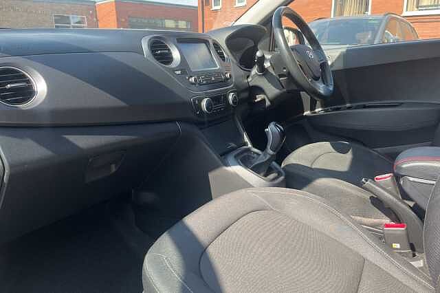 Hyundai i10 1.2 Premium SE 5dr Auto