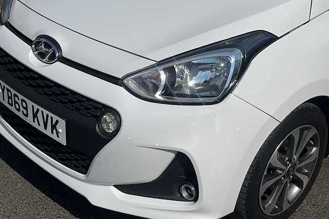 Hyundai i10 1.2 Premium SE 5dr Auto