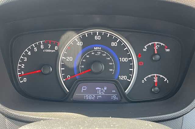 Hyundai i10 1.2 Premium SE 5dr Auto