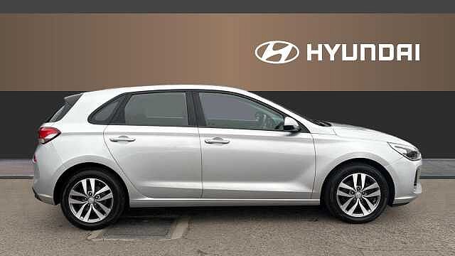 Hyundai I30 1.4T GDI SE Nav 5dr Petrol Hatchback Silver
