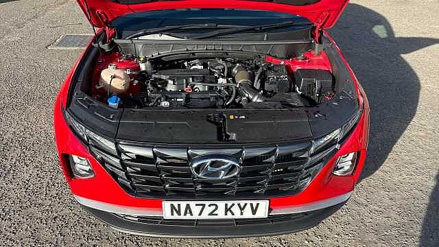 Hyundai TUCSON 1.6 TGDi SE Connect 5dr 2WD Petrol Estate Red