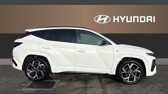 Hyundai TUCSON 1.6T Hybrid N Line S 5dr Auto Hybrid Estate White