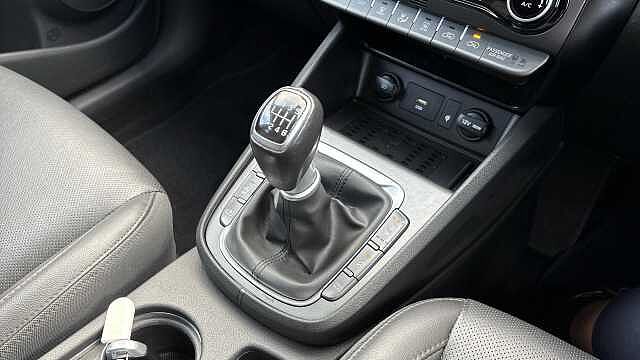 Hyundai KONA 1.0 TGDi 48V MHEV Ultimate 5dr Petrol Hatchback Red