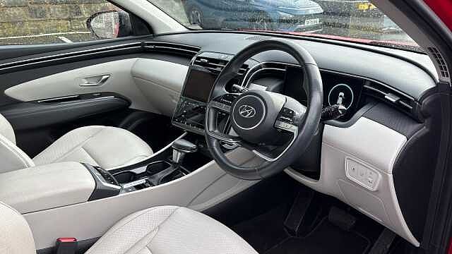 Hyundai TUCSON 1.6 TGDi 48V MHD 180 Ultimate 5dr 4WD DCT Petrol Estate