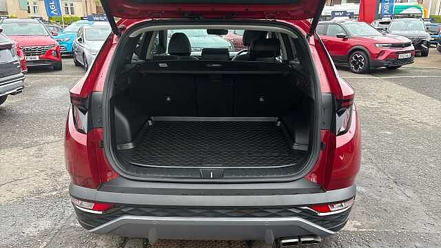 Hyundai TUCSON 1.6 TGDi 48V MHD 180 Ultimate 5dr 4WD DCT Petrol Estate
