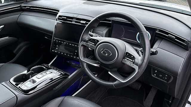 Hyundai TUCSON 1.6 TGDi Plug-in Hybrid Ultimate 5dr 4WD Auto Estate White