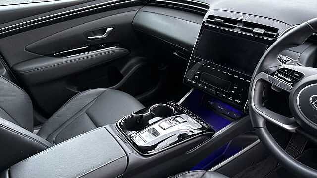 Hyundai TUCSON 1.6 TGDi Plug-in Hybrid Ultimate 5dr 4WD Auto Estate White