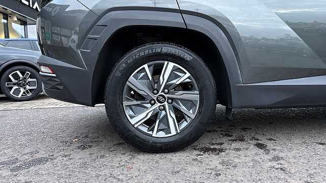 Hyundai TUCSON 1.6 TGDi SE Connect 5dr 2WD Petrol Estate Grey