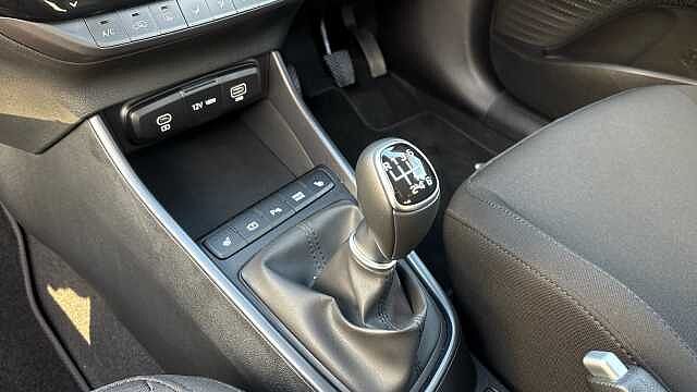 Hyundai I20 1.0T GDi Premium 5dr Petrol Hatchback Phantom Black - Pearl