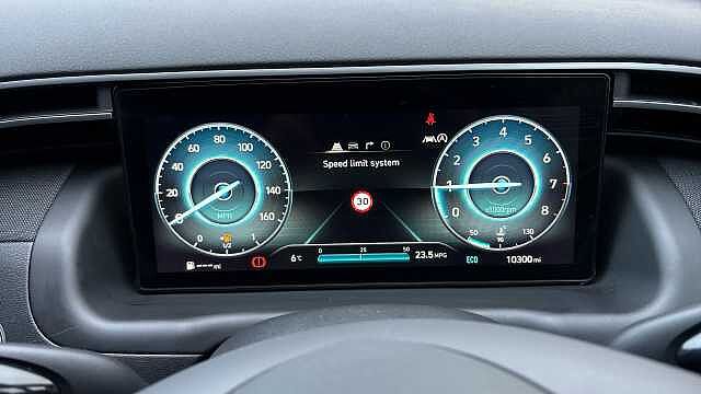 Hyundai TUCSON 1.6 TGDi Ultimate 5dr 2WD Petrol Estate Black