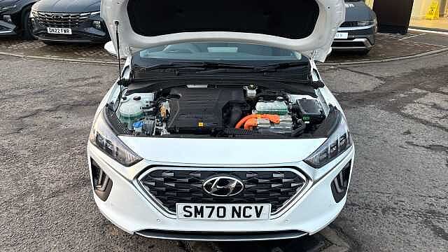 Hyundai IONIQ 1.6 GDi Hybrid Premium SE 5dr DCT Hybrid Hatchback