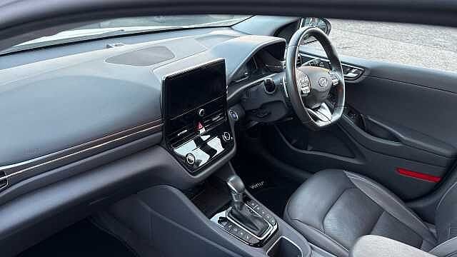 Hyundai IONIQ 1.6 GDi Hybrid Premium SE 5dr DCT Hybrid Hatchback