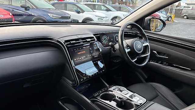 Hyundai TUCSON 1.6 TGDi Plug-in Hybrid Ultimate 5dr 4WD Auto Estate Red