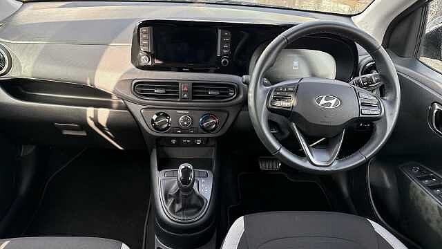 Hyundai i10 1.0 [63] Advance 5dr Auto [Nav] Petrol Hatchback