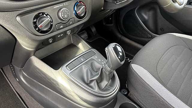 Hyundai i10 1.0 [63] Advance 5dr Auto [Nav] Petrol Hatchback