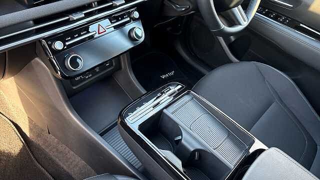 Hyundai TUCSON 1.6T Hybrid Premium 5dr Auto Hybrid Estate