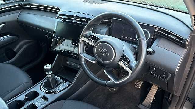 Hyundai TUCSON 1.6 TGDi SE Connect 5dr 2WD Petrol Estate Grey